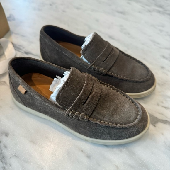 Zara Kids 29 Boys Suede Loafers Gray Moccasin Designer Inspired Look Like New - Picture 2 of 6